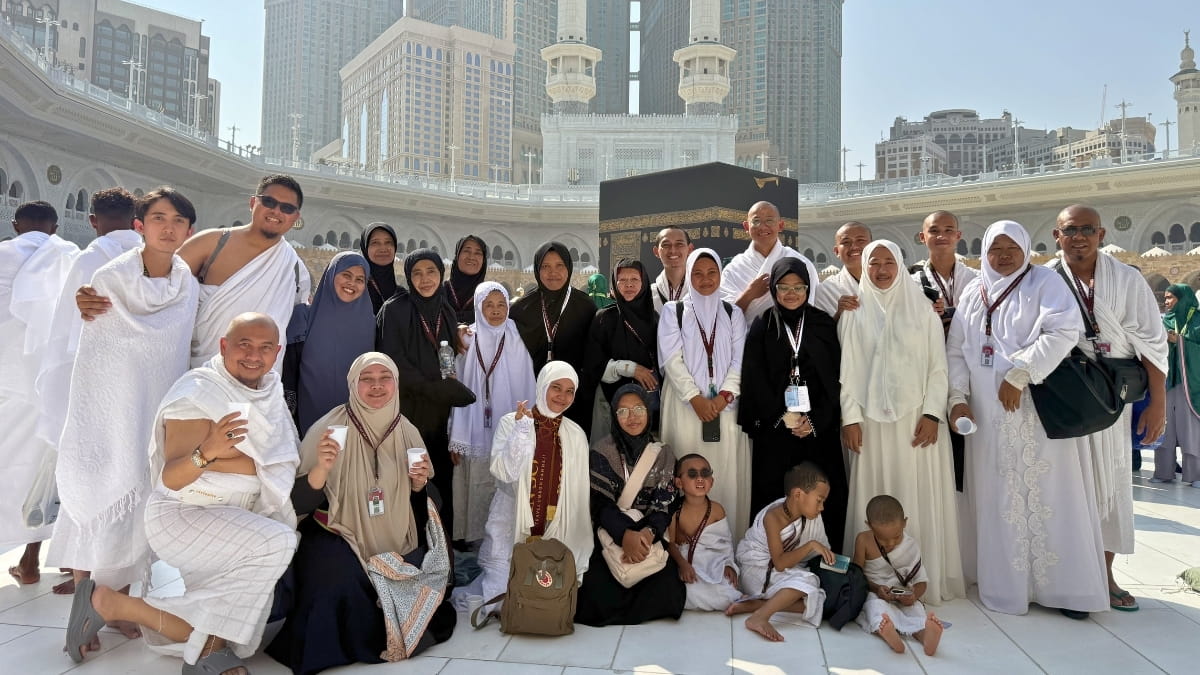 Achievement Trip — Umroh 2026